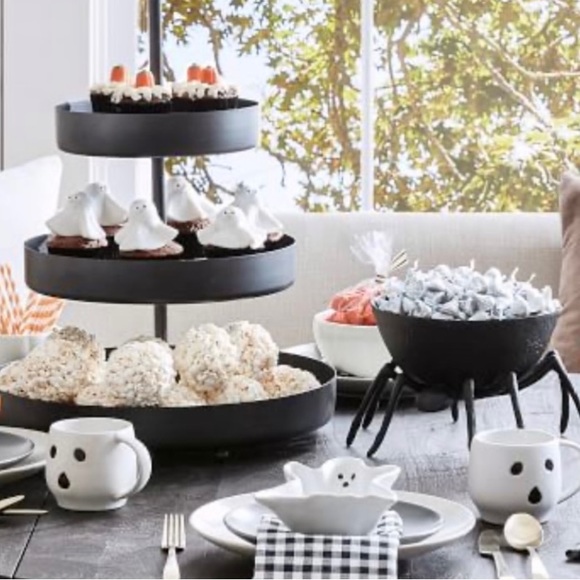 Pottery Barn 4 Ghost Shaped Stoneware Mugs New 👻